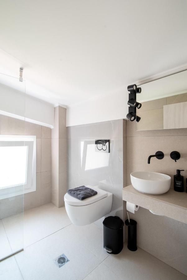 Ennea Suites-Null Suite Flambouras Ngoại thất bức ảnh